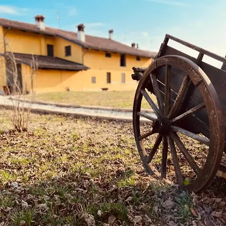 Certe Notti Langhe Bed & Breakfast Salmore