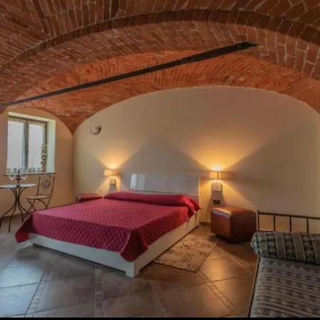 Certe Notti Langhe Bed & Breakfast *